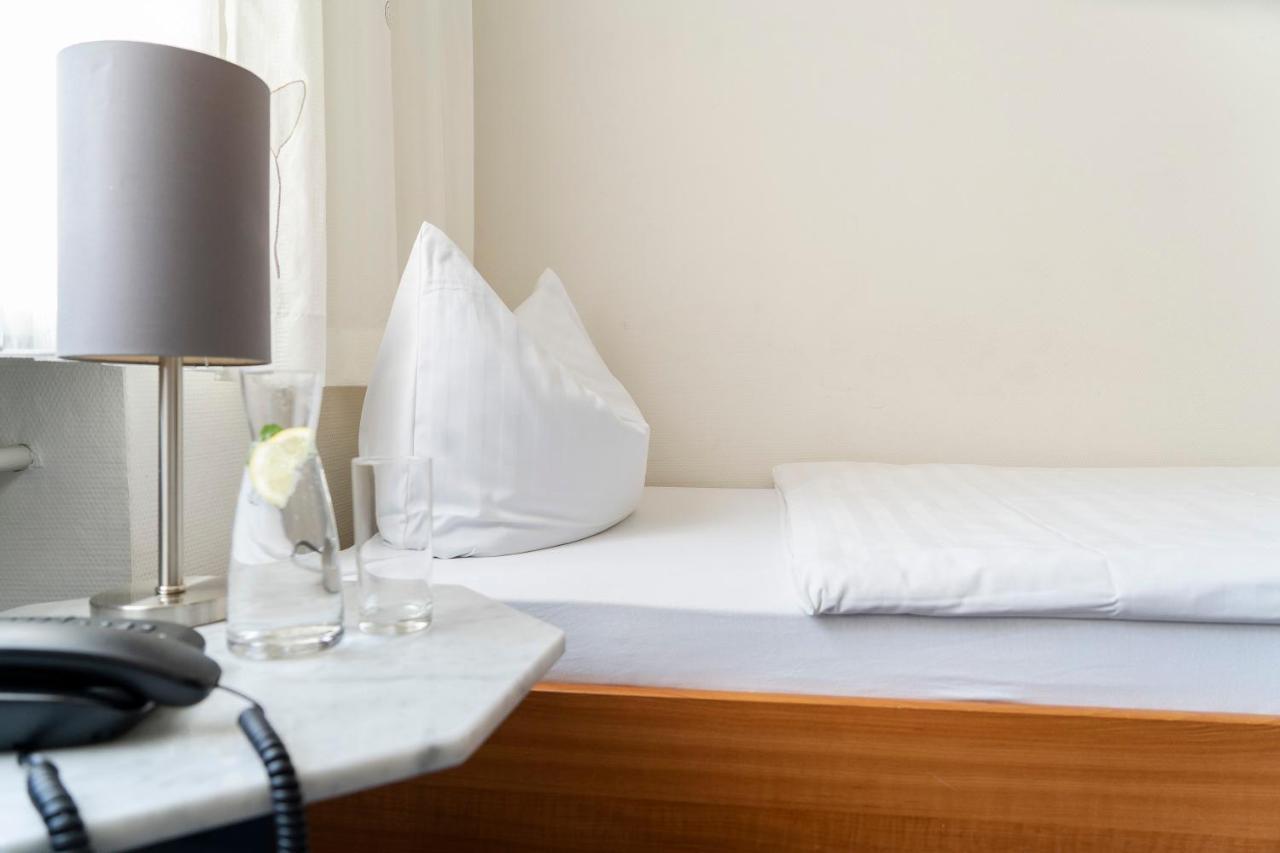 Hotel & Apartments Boehm กราเฟินเวอร์ ภายนอก รูปภาพ